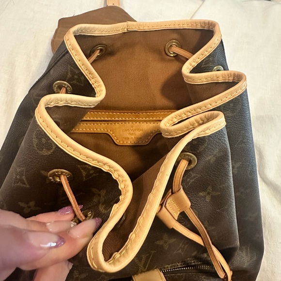 Louis Vuitton Montsouris GM backpack - Picture 7 of 15